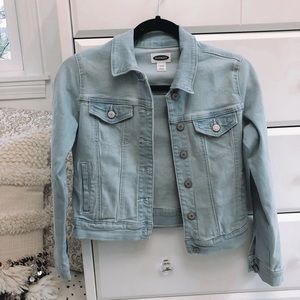 🌊☁️Light-wash Gap Jean Jacket Girls Size L☁️🌊